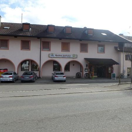 Böbing Landgasthof Haslacherゲストハウス エクステリア 写真