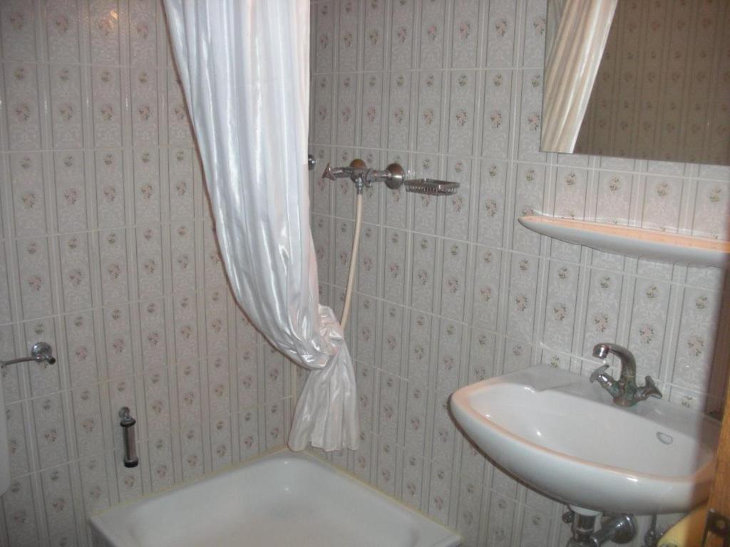 Böbing Landgasthof Haslacherゲストハウス 部屋 写真